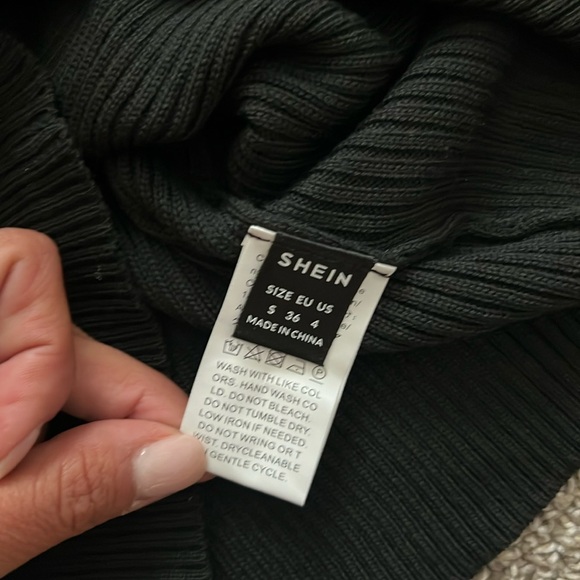 Set of two Shein Ribbed Button Sweaters - Picture 5 of 10